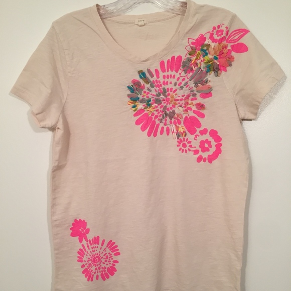 J. Crew Tops - J. Crew Women Cream Floral Graphic Short Sleeve T